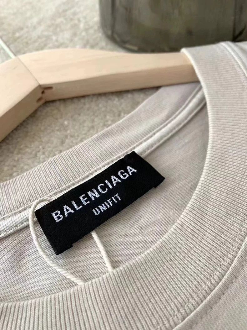 Balenciaga Balenciaga Paris Fashion Week Short Sleeve T-Shirt- DMC Size US XS / EU 42 / 0 - 4 Thumbnail