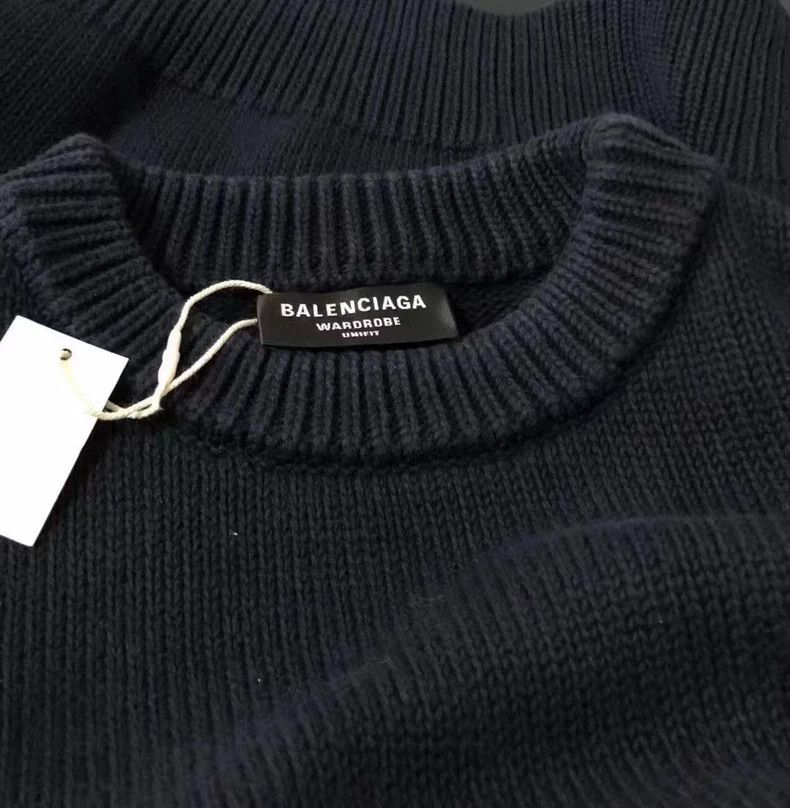 Balenciaga Men's Loose Sweater with FBI Logo- DMC Size US S / EU 44-46 / 1 - 3 Thumbnail