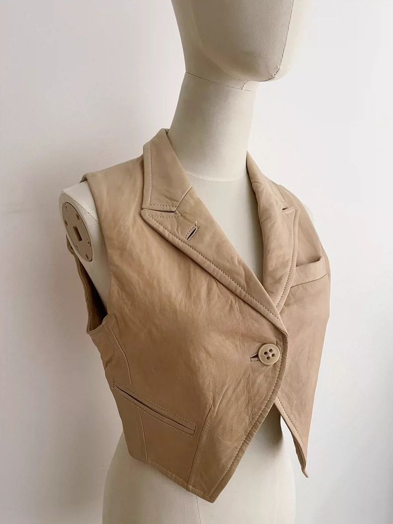 Ann Demeulemeester Ann Demulemeester Leather Vest in Beige- DMC Size US XXS / EU 40 - 2 Thumbnail