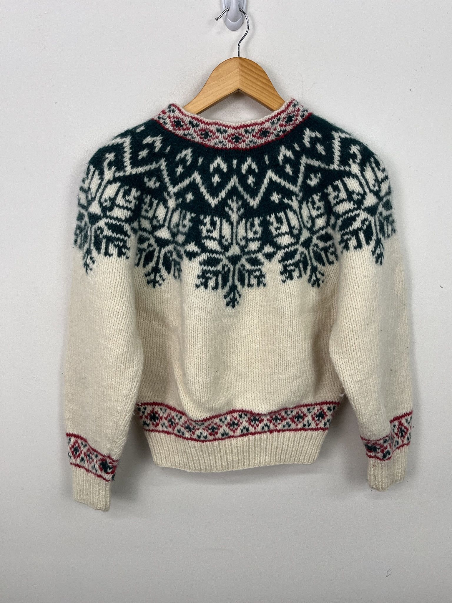 Eddie Bauer Vintage Eddie Bauer 90s Wool Ring Neck Knit Sweater Size M Size US M / EU 48-50 / 2 - 3 Thumbnail