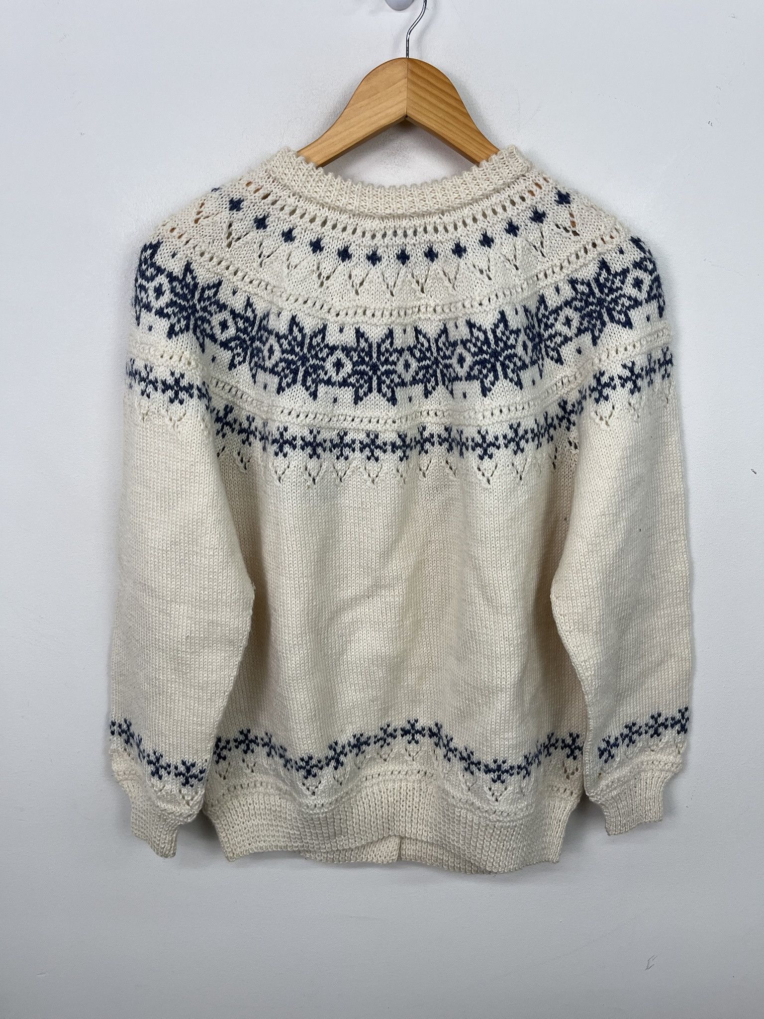 Dale Of Norway Vintaeg 90s Dale Of Norway Knit Sweaeter Wool Ring Neck Knit Cardigan Size M Size US M / EU 48-50 / 2 - 4 Thumbnail