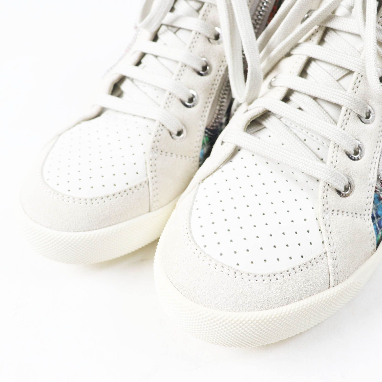 Chanel Chanel Chanel G29918 F Pearl COCO Mark Check Pattern Print Suede leather High cut sneakers Suede Shoes G29918 Size ONE SIZE - 6 Thumbnail