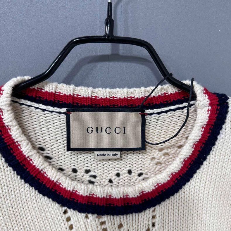 Gucci Gucci Knit Sweater with Hollow Pattern- DMC Size US L / EU 52-54 / 3 - 5 Thumbnail