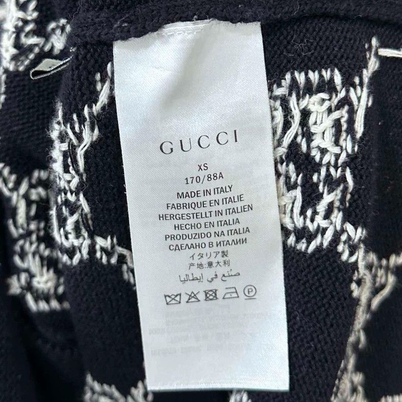 Gucci Gucci Knit Cardigan with Striped Design- DMC Size US XS / EU 42 / 0 - 5 Thumbnail