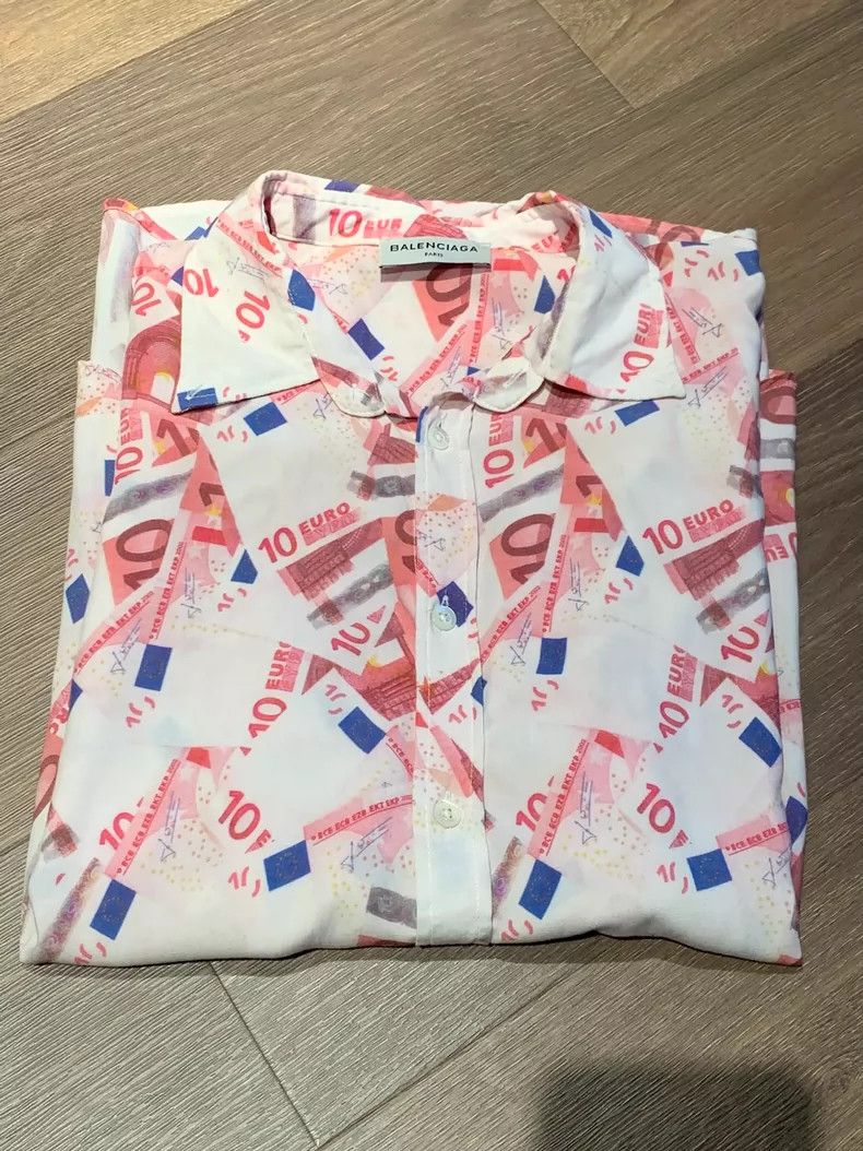 Balenciaga Balenciaga Short Sleeve Shirt with Euro Print- DMC Size US L / EU 52-54 / 3 - 2 Thumbnail