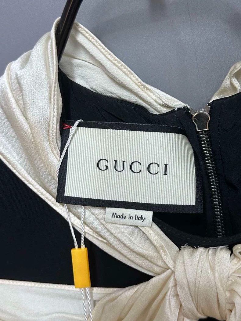 Gucci Silk Bow Tie Dress by Gucci- DMC Size US 38 / EU 54 - 4 Thumbnail
