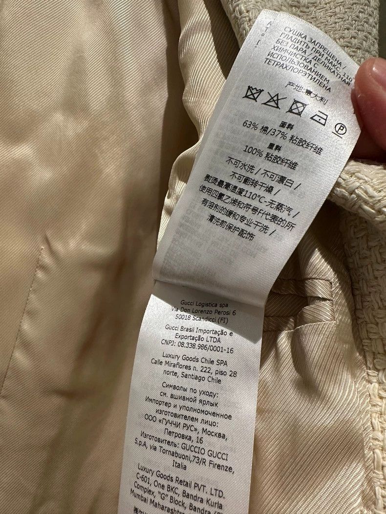 Gucci Gucci V-Neck Cardigan Jacket in White- DMC Size US M / EU 48-50 / 2 - 9 Thumbnail