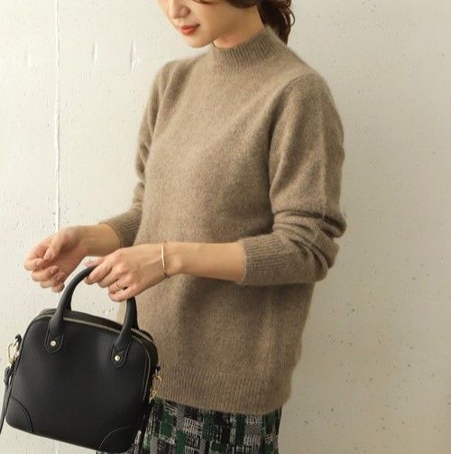 Other Other URBAN RESEARCH DOORS Hairy Wool Knitwear Natural Material Tops DR07-22M720 DUTY FREE for USA Size ONE SIZE - 3 Thumbnail