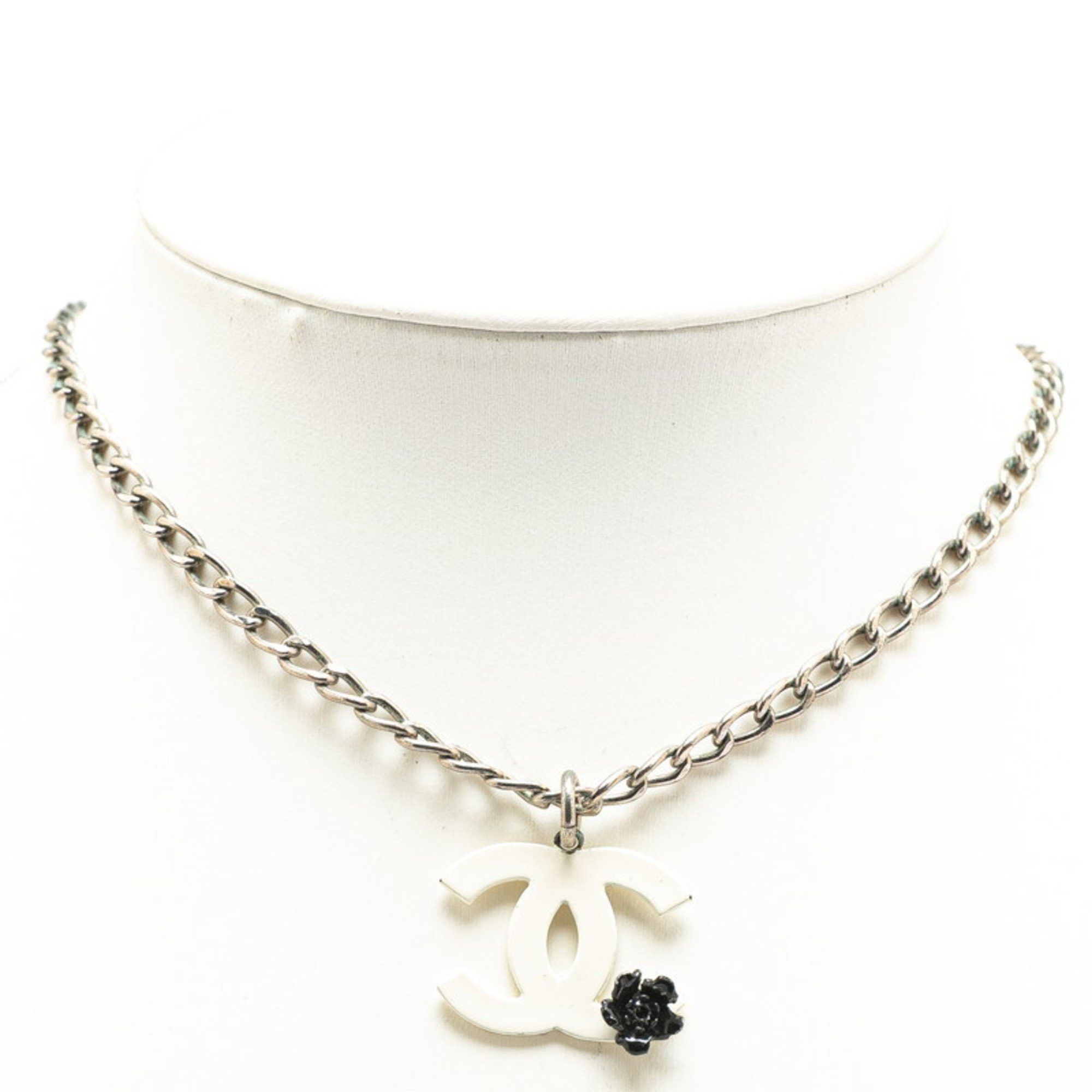 Chanel Chanel Coco Mark Camellia Necklace Silver White Metal Women's CHANEL Size ONE SIZE - 5 Thumbnail
