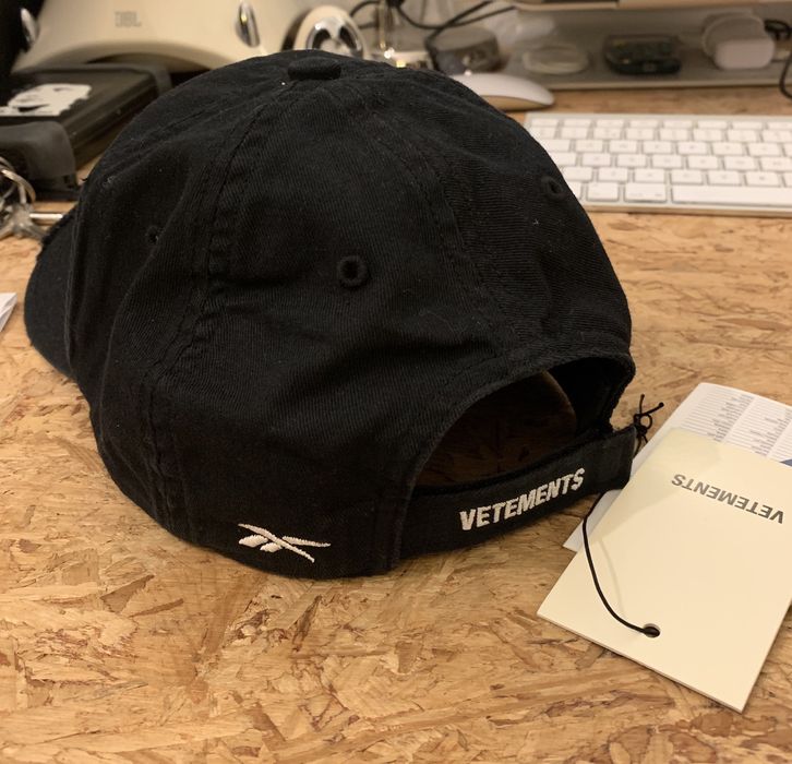 Vetements Vetements Black Reebok Edition 'Friday' Weekday Cap