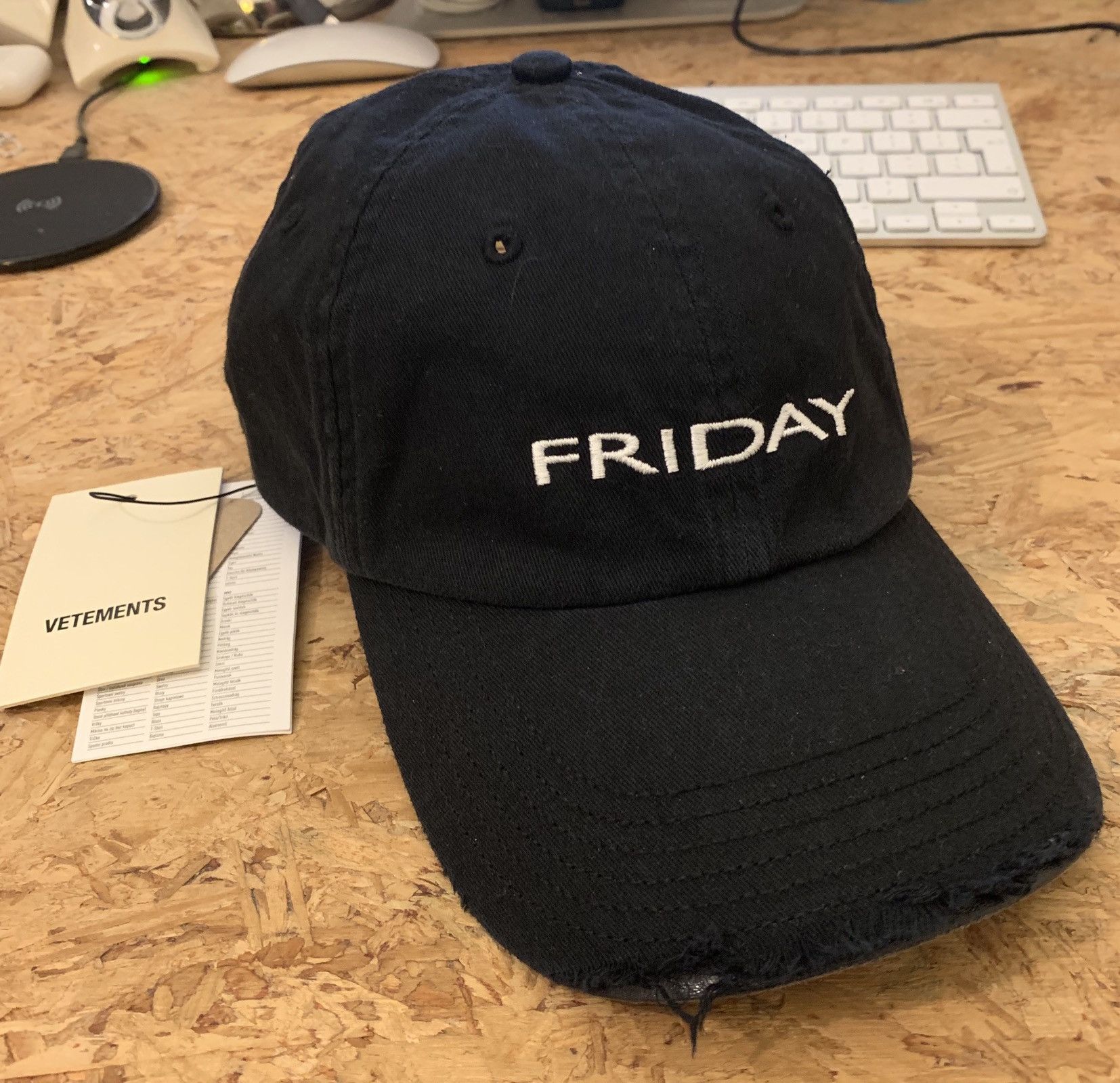 Vetements Vetements Black Reebok Edition 'Friday' Weekday Cap