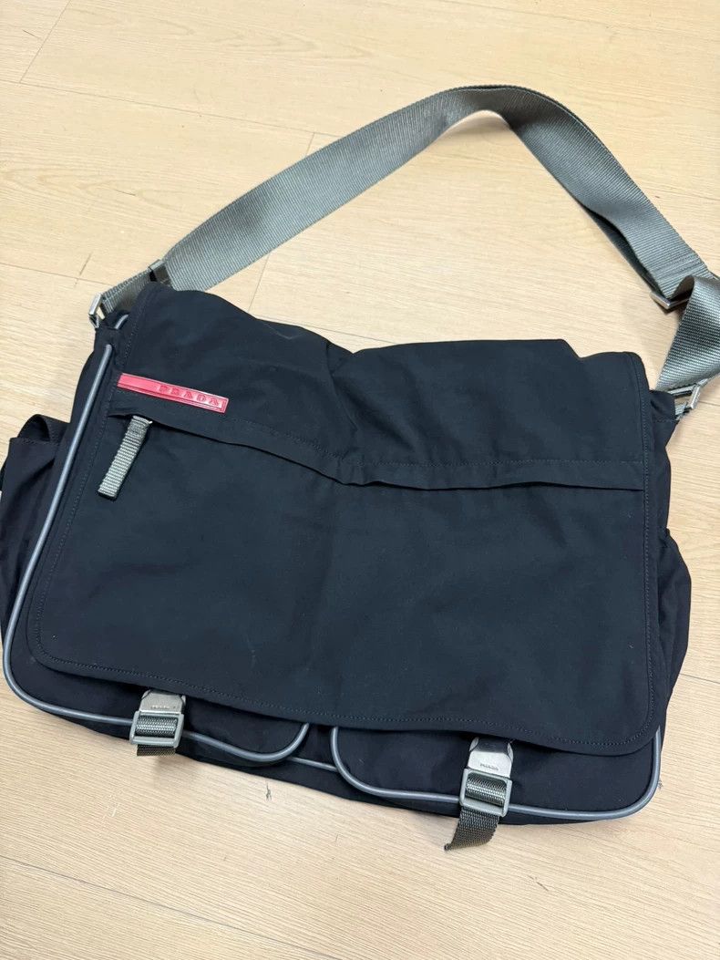 Prada Prada Black Messenger Bag with Two Pockets- DMC Size ONE SIZE - 2 Thumbnail