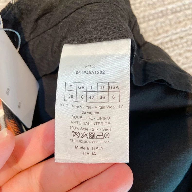 Dior Dior Plaid Shorts Size 38- DMC Size US 38 / EU 54 - 6 Thumbnail