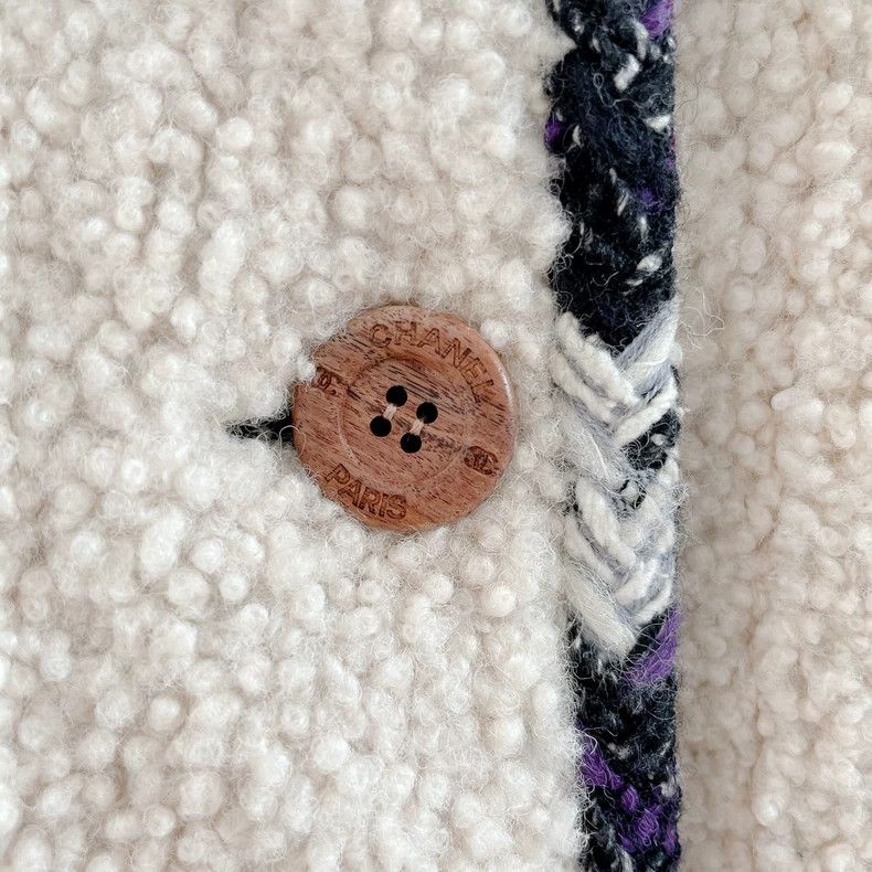 Chanel CHANEL Oversized Shearling Logo Jacket with Hood- DMC Size US XS / EU 42 / 0 - 4 Thumbnail