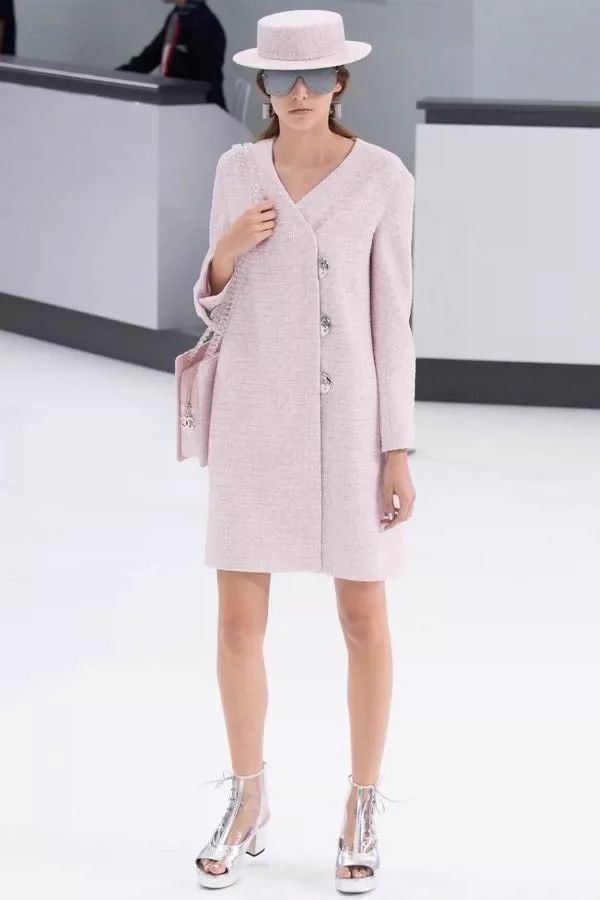 Chanel Pink Chanel Coat Size 36 Like New- DMC Size US S / EU 44-46 / 1 - 2 Thumbnail