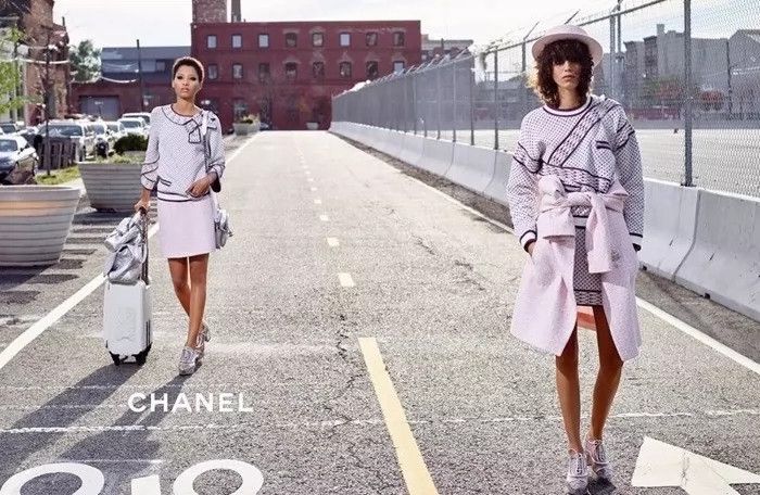 Chanel Pink Chanel Coat Size 36 Like New- DMC Size US S / EU 44-46 / 1 - 9 Thumbnail