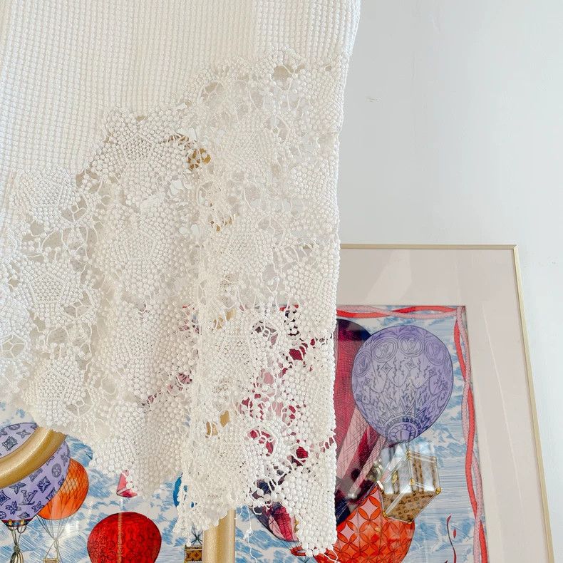 Chanel Irregular Lace Hem Sleeveless Knit Top- DMC Size US XS / EU 42 / 0 - 3 Thumbnail