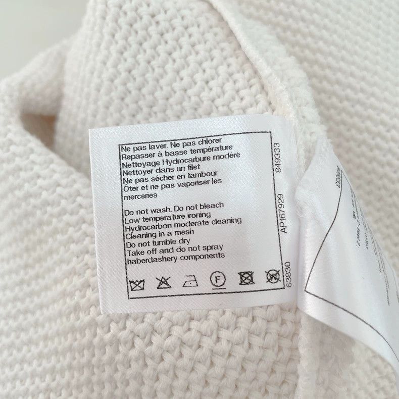 Chanel Chanel White Knitted Top with Ruffles- DMC Size US S / EU 44-46 / 1 - 8 Thumbnail