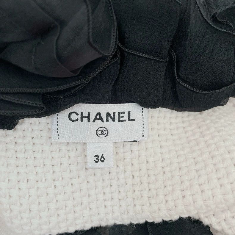 Chanel Chanel White Knitted Top with Ruffles- DMC Size US S / EU 44-46 / 1 - 6 Thumbnail
