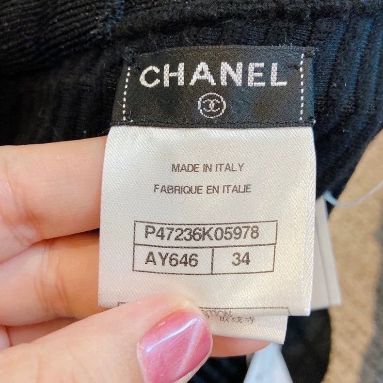 Chanel CHANEL Black Knitted Mini Skirt Size 34- DMC Size US 34 / EU 50 - 5 Thumbnail