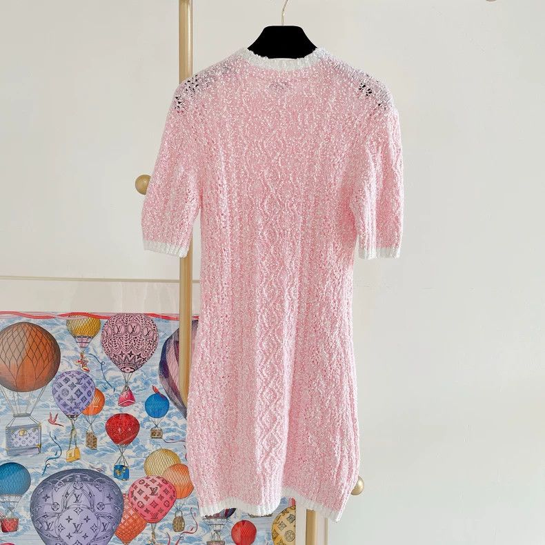 Chanel Chanel Pink Knit Dress with Tags- DMC Size US 36 / EU 52 - 2 Thumbnail