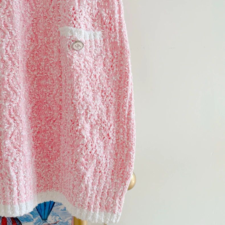 Chanel Chanel Pink Knit Dress with Tags- DMC Size US 36 / EU 52 - 4 Thumbnail