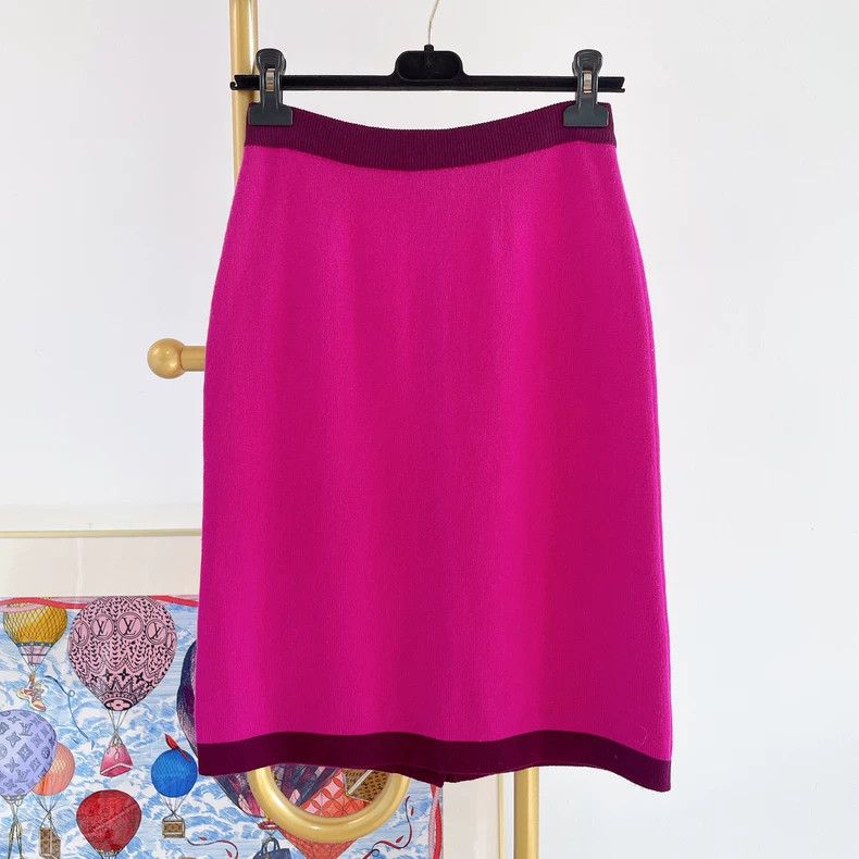 Chanel Chanel Purple Knit Pencil Skirt 20A- DMC Size US 34 / EU 50 - 2 Thumbnail