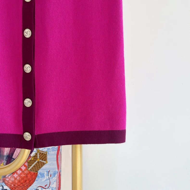 Chanel Chanel Purple Knit Pencil Skirt 20A- DMC Size US 34 / EU 50 - 4 Thumbnail