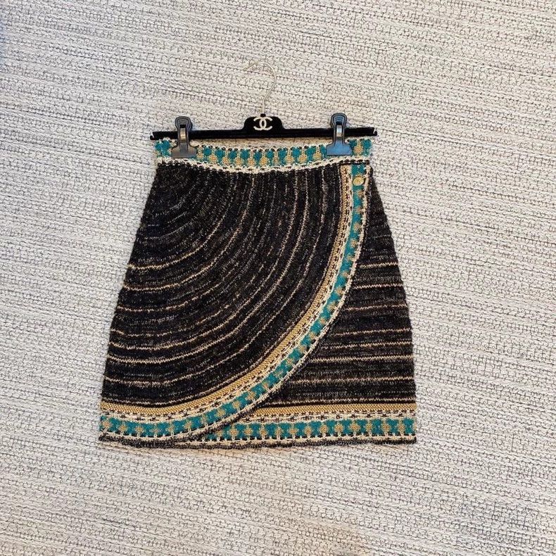 Chanel CHANEL Knit Skirt from Egypt Collection Size 36- DMC Size US 36 / EU 52 - 3 Thumbnail
