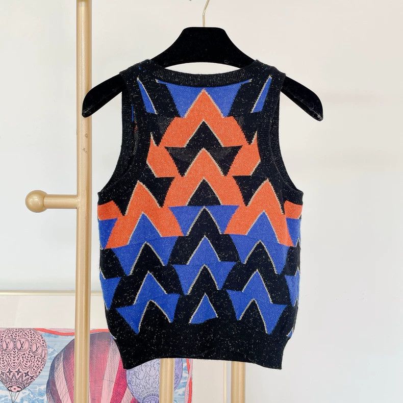 Chanel Chanel Egypt Series Cashmere Knit Vest- DMC Size US XS / EU 42 / 0 - 2 Thumbnail