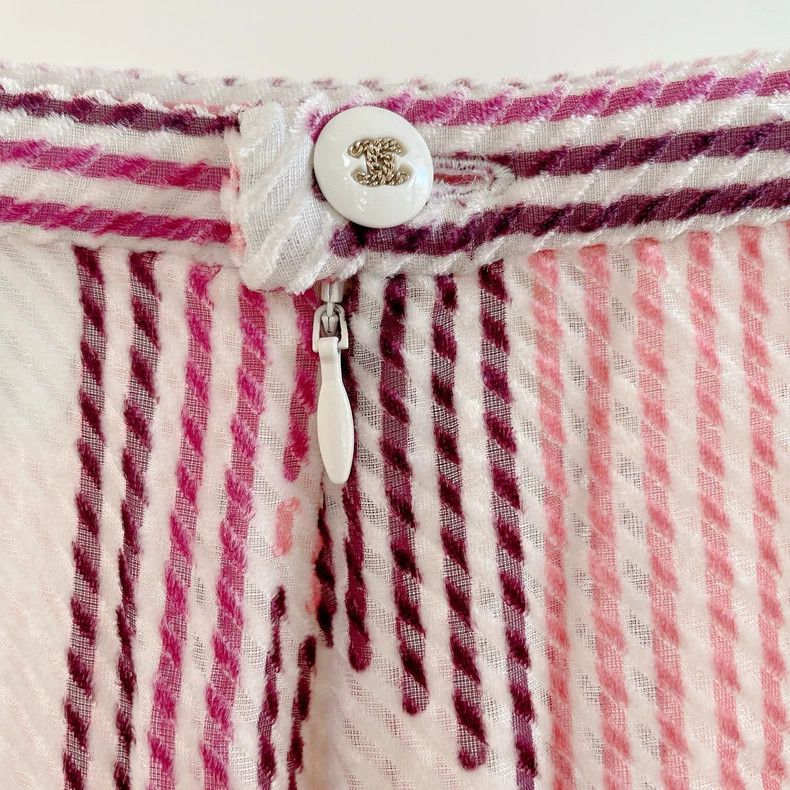 Chanel Chanel White Striped Pleated Skirt- DMC Size US 31 - 4 Thumbnail