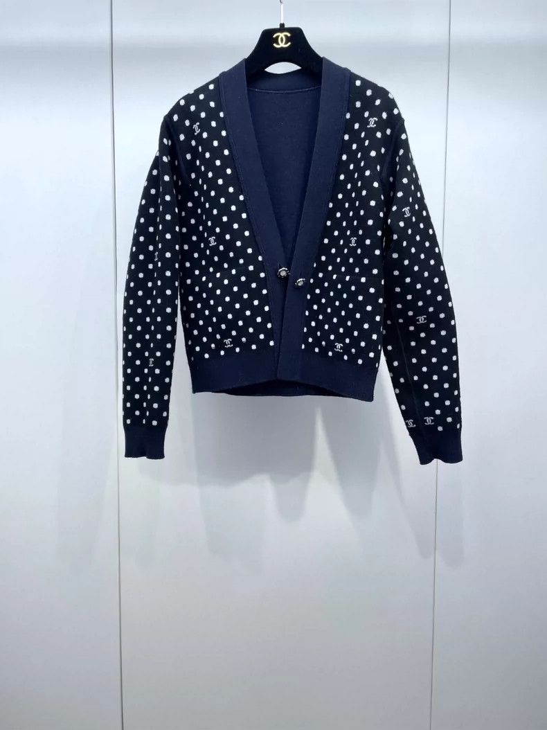 Chanel Double-Sided Cashmere Knit Cardigan Coat- DMC Size US XS / EU 42 / 0 - 3 Thumbnail