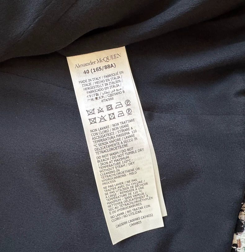 Alexander McQueen Alexander McQueen Women's Woven Jacket with Trim- DMC Size US M / EU 48-50 / 2 - 5 Thumbnail