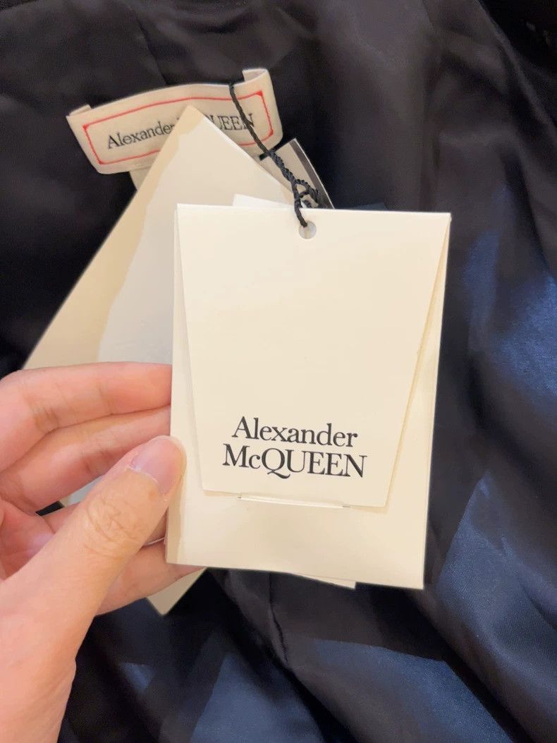 Alexander McQueen Alexander McQueen Double-Breasted Wool Blazer- DMC Size US L / EU 52-54 / 3 - 6 Thumbnail