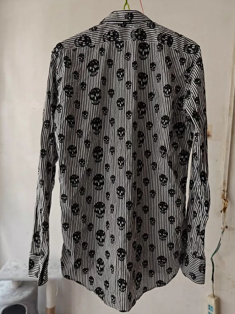 Alexander McQueen Alexander McQueen Skull Print Long Sleeve Shirt- DMC Size US S / EU 44-46 / 1 - 2 Thumbnail