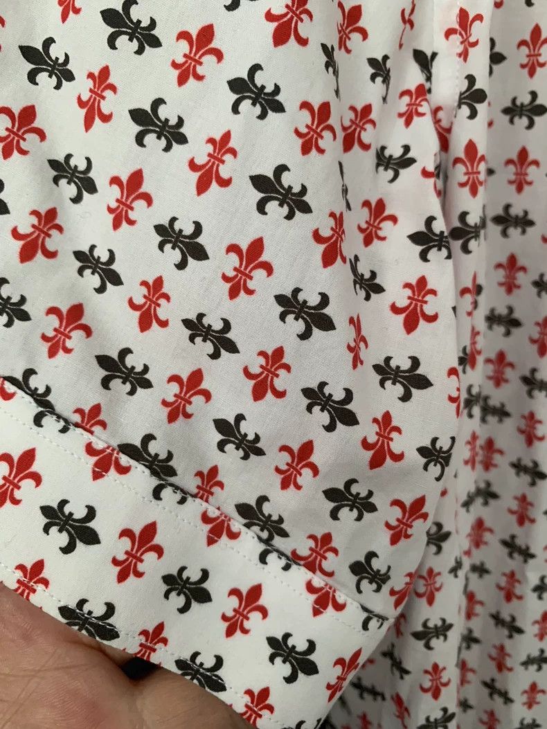 Alexander McQueen ALEXANDER MCQUEEN Short Sleeve Shirt Size 50- DMC Size US L / EU 52-54 / 3 - 3 Thumbnail