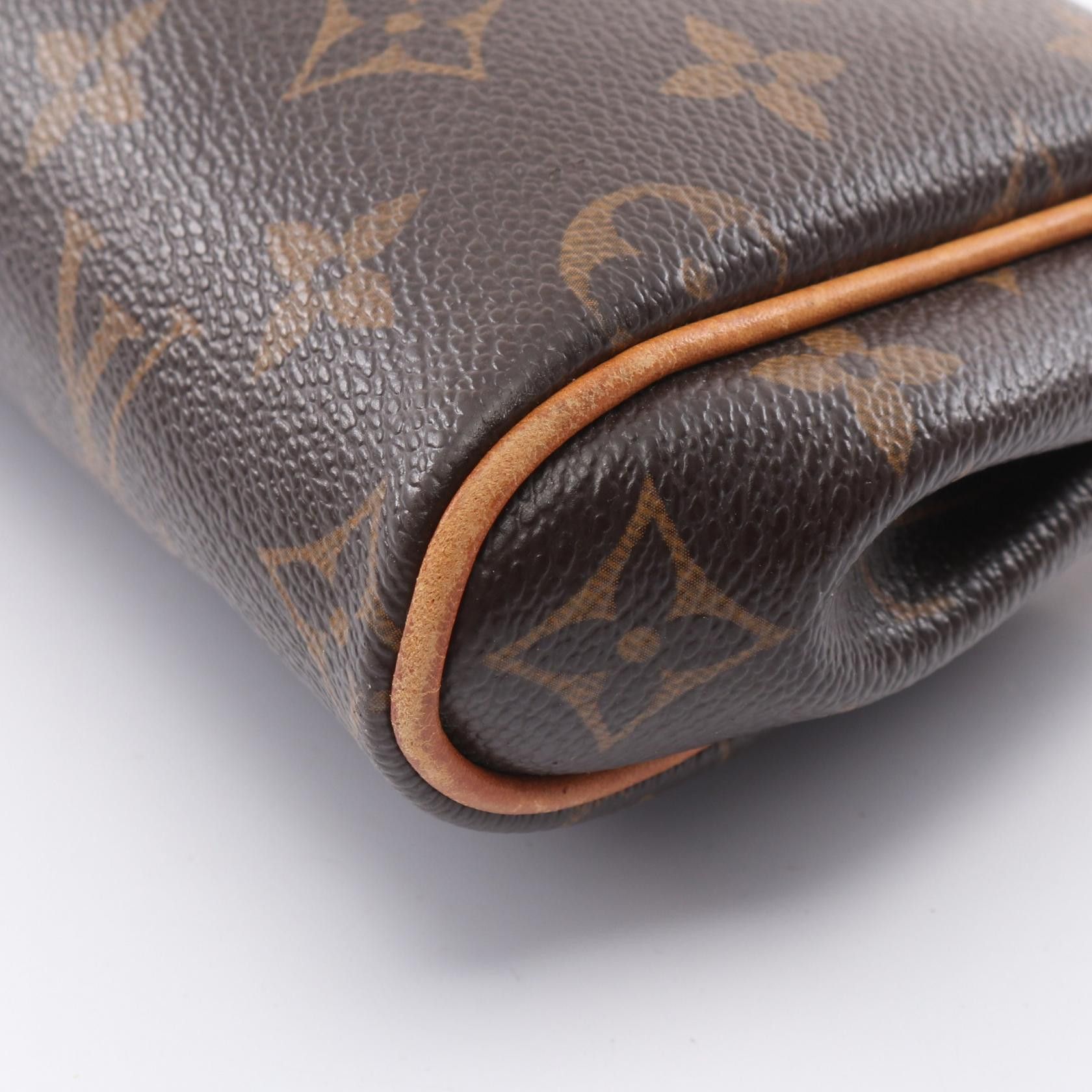 Louis Vuitton Louis Vuitton Eva Monogram Coated Canvas Shoulder Bag Canvas Shoulder Bag M95567