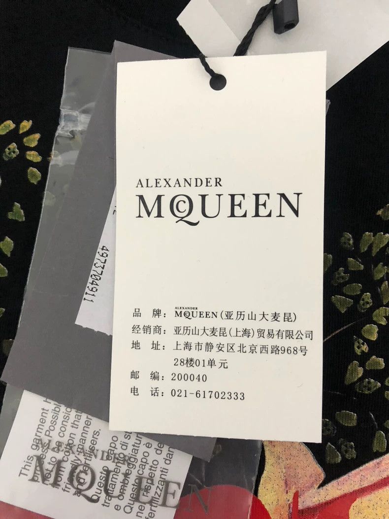 Alexander McQueen Alexander McQueen Long Sleeve Floral T-shirt- DMC Size US S / EU 44-46 / 1 - 3 Thumbnail