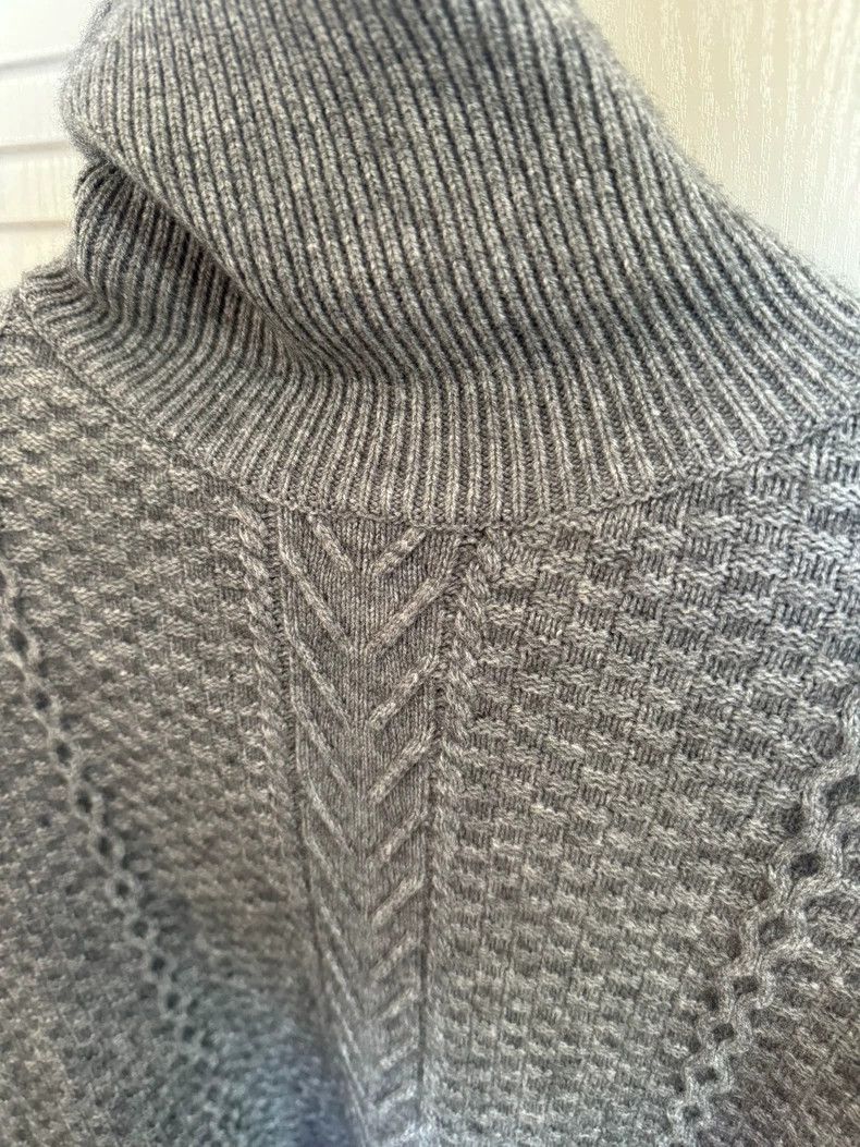 Alexander McQueen Alexander McQueen Gray Cashmere Sweater- DMC Size US M / EU 48-50 / 2 - 4 Thumbnail