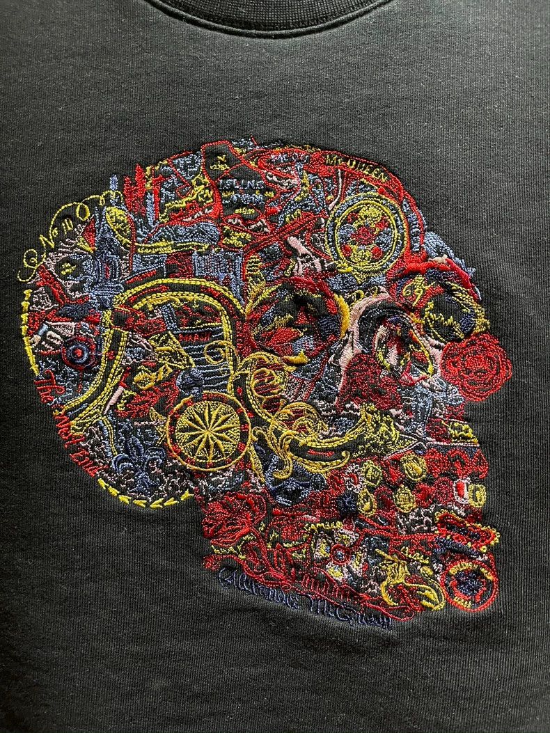 Alexander McQueen Alexander McQueen Embroidered Skull Sweatshirt L Size- DMC Size US L / EU 52-54 / 3 - 2 Thumbnail