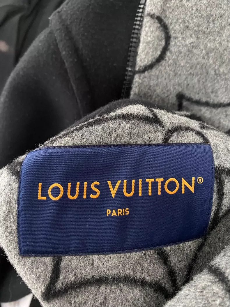 Louis Vuitton Louis Vuitton Double-Sided Jacket with Embroidery- DMC Size US L / EU 52-54 / 3 - 8 Thumbnail