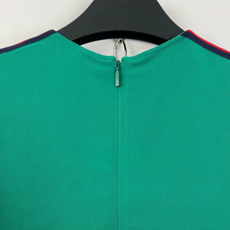 Gucci Gucci Classic Red Green Dress with Short Sleeves- DMC Size US 38 / EU 54 - 4 Thumbnail