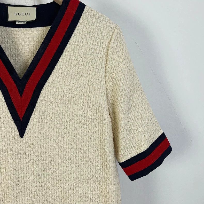 Gucci Gucci V-Neck Knit Dress with Pockets- DMC Size US 31 - 5 Thumbnail