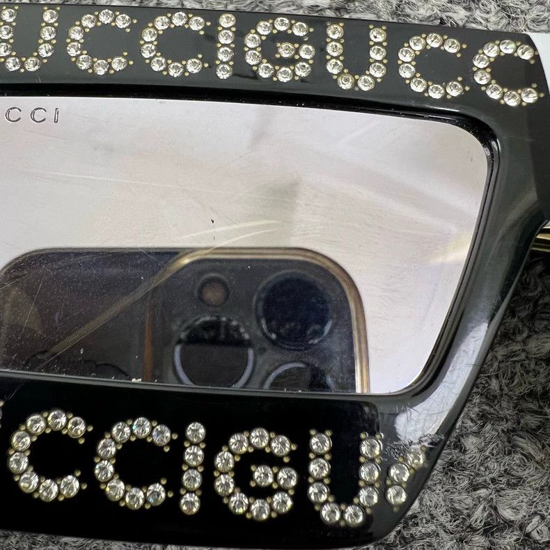 Gucci Gucci Rhinestone Logo Sunglasses- DMC Size ONE SIZE - 8 Thumbnail