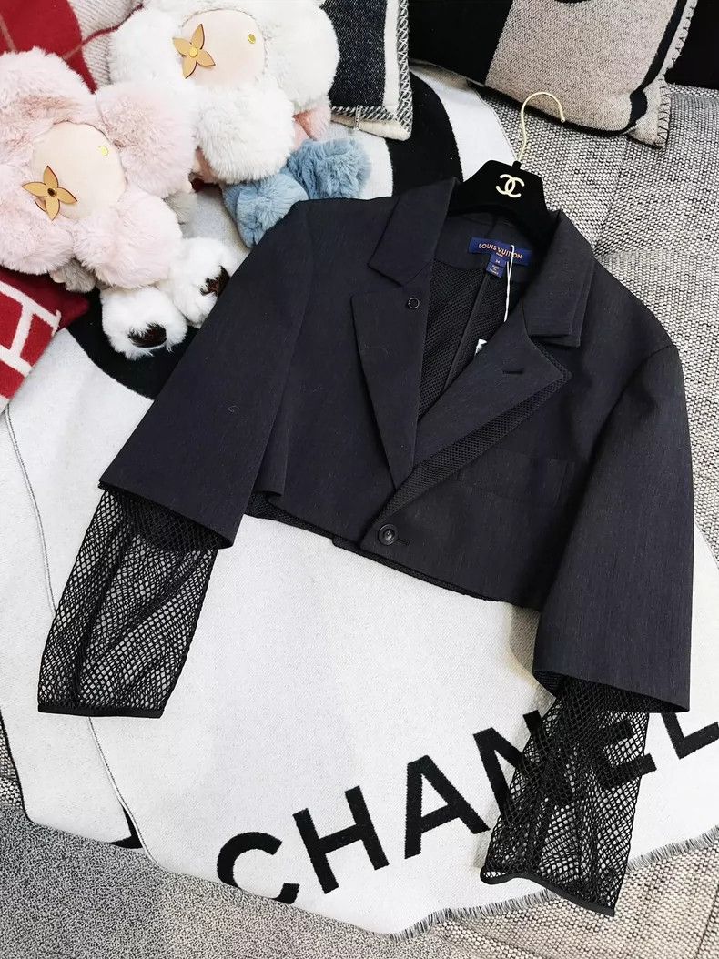 Louis Vuitton Louis Vuitton Black Cropped Suit Jacket- DMC Size US S / EU 44-46 / 1 - 8 Thumbnail