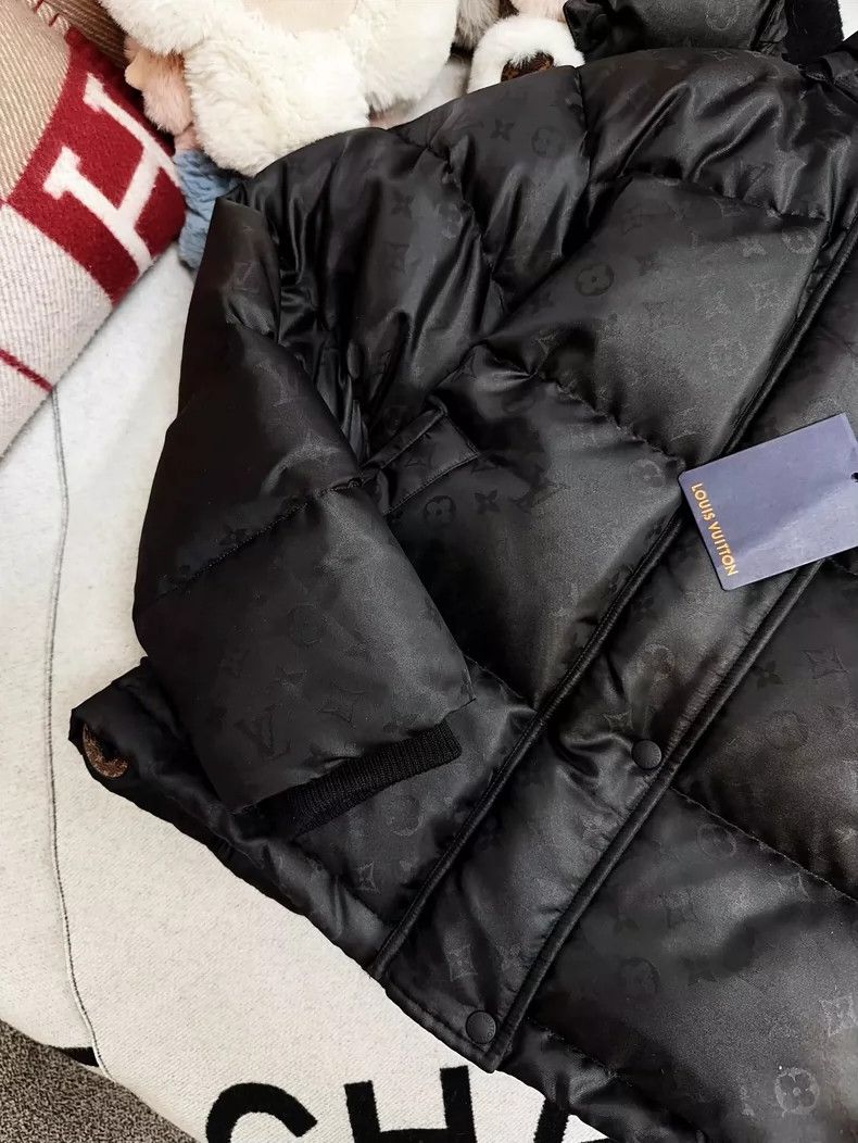Louis Vuitton Louis Vuitton Black Puffer Jacket with Hood- DMC Size US M / EU 48-50 / 2 - 4 Thumbnail