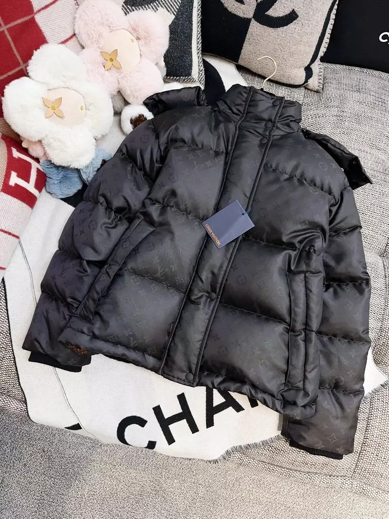 Louis Vuitton Louis Vuitton Black Puffer Jacket with Hood- DMC Size US M / EU 48-50 / 2 - 7 Thumbnail