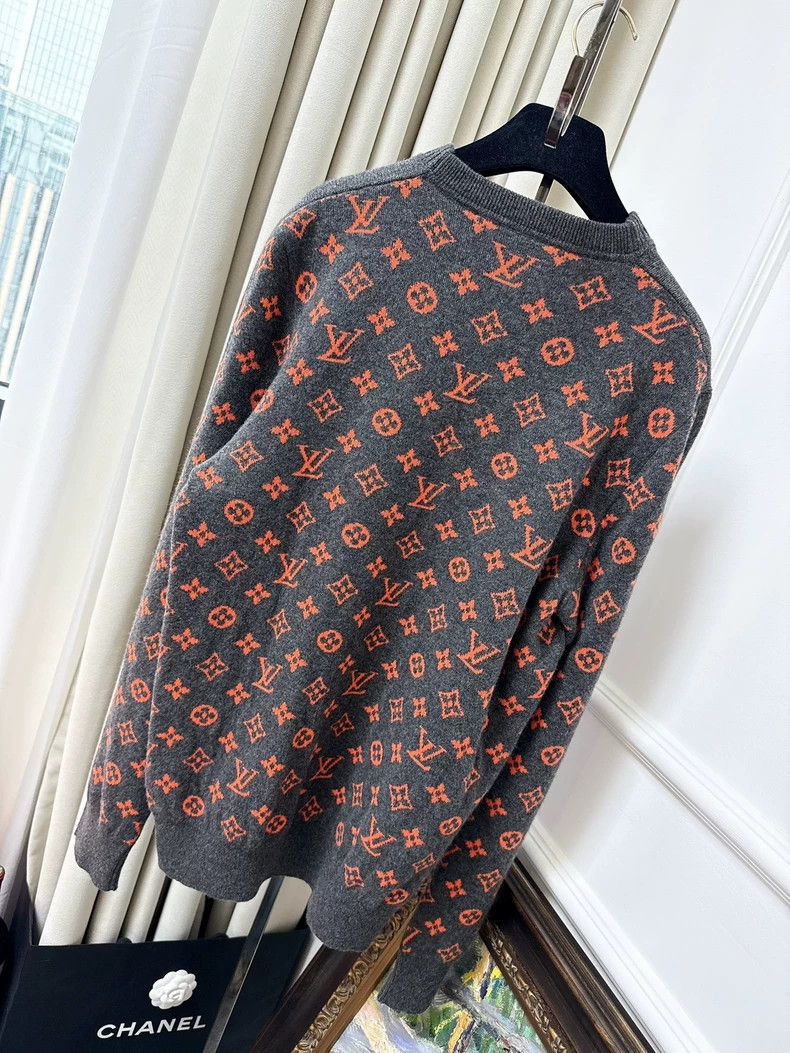 Louis Vuitton Gray and Orange Louis Vuitton Sweater- DMC Size US S / EU 44-46 / 1 - 2 Thumbnail
