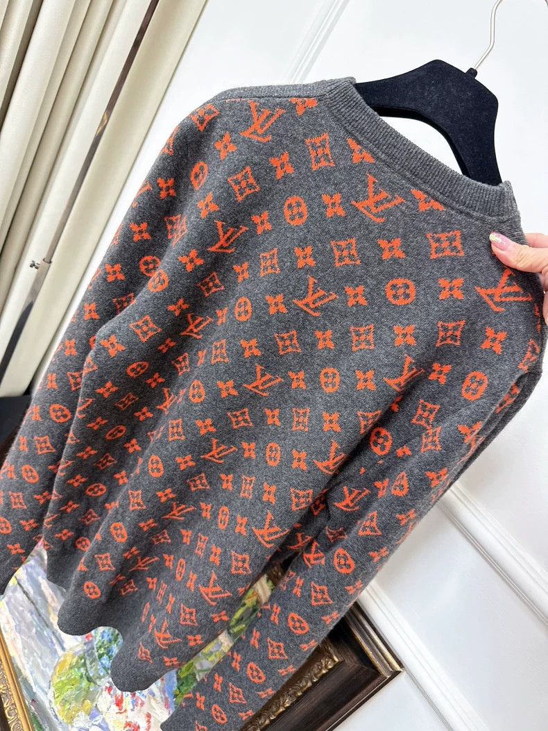 Louis Vuitton Gray and Orange Louis Vuitton Sweater- DMC Size US S / EU 44-46 / 1 - 3 Thumbnail