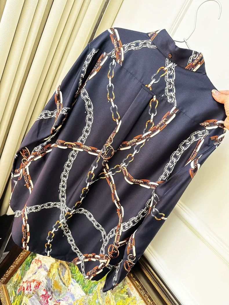 Louis Vuitton Blue Silk Shirt with Chain Pattern- DMC Size US S / EU 44-46 / 1 - 3 Thumbnail